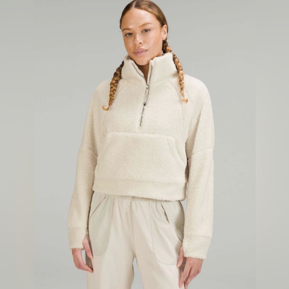 Lululemon Scuba Oversized Fleece
Funnel Neck
White Opal✨✨